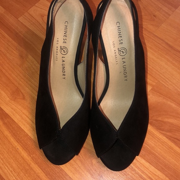 Chinese Laundry suede peep toe heels - Picture 8 of 14